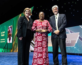 Kenyan Trailblazer Honoured with Top WVA Award for Transforming Veterinary Surgery